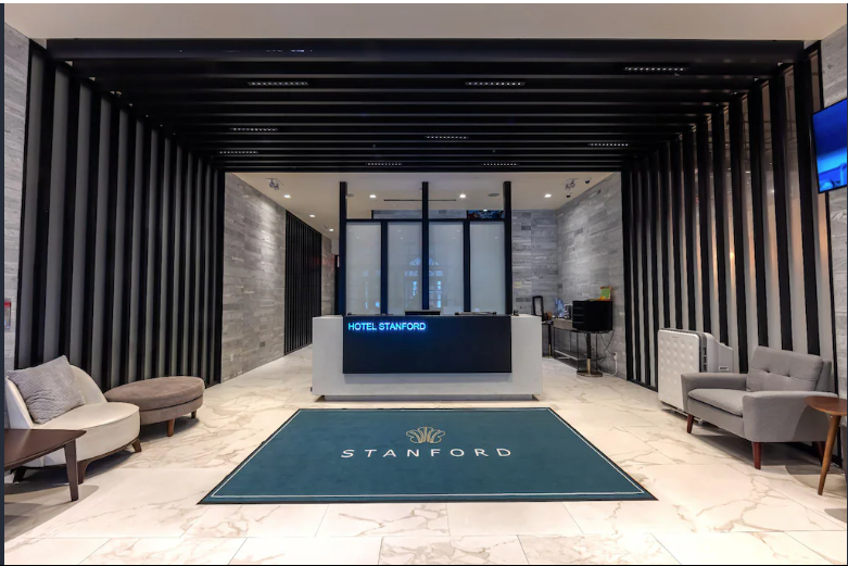 Hotel Stanford